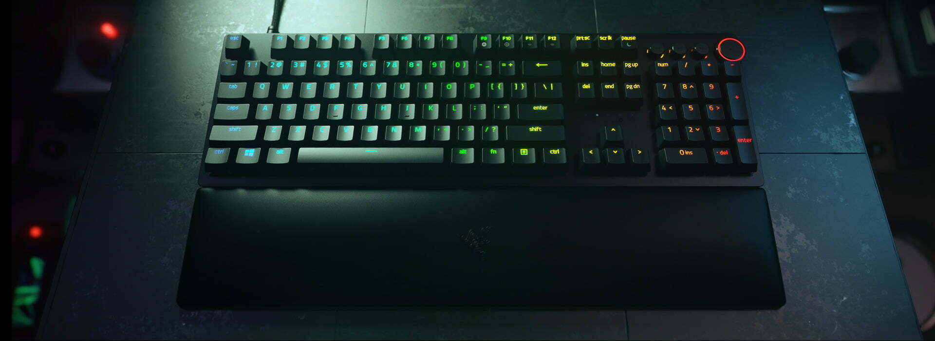 Razer Huntsman V2 レビュー